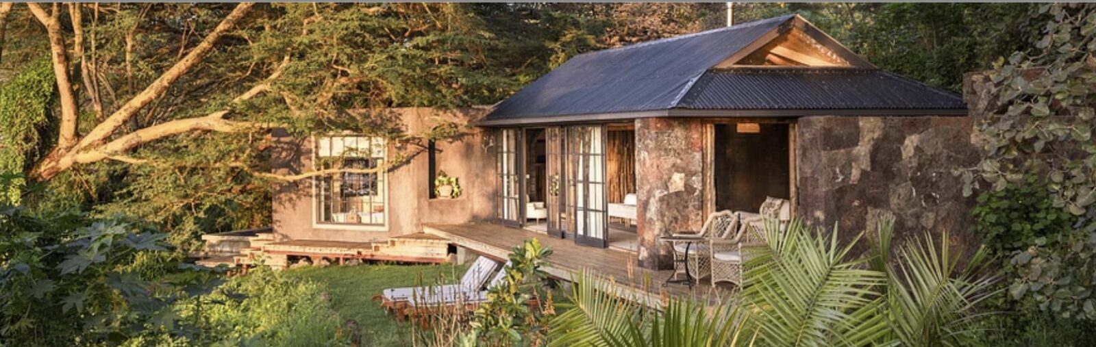 The private Lazy Days villa surrounded by tropical gardens